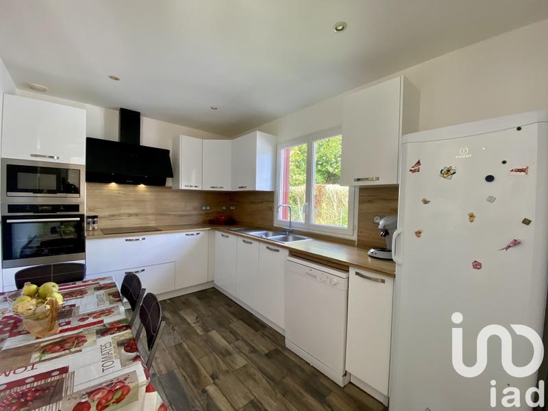 Maison - 97 m² - 6 pièces