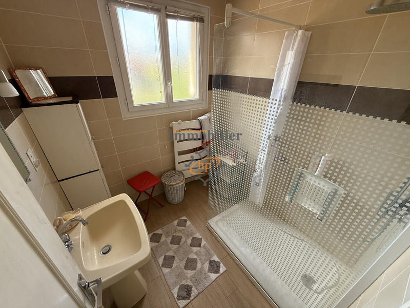 Maison - 110 m² - 4 pièces