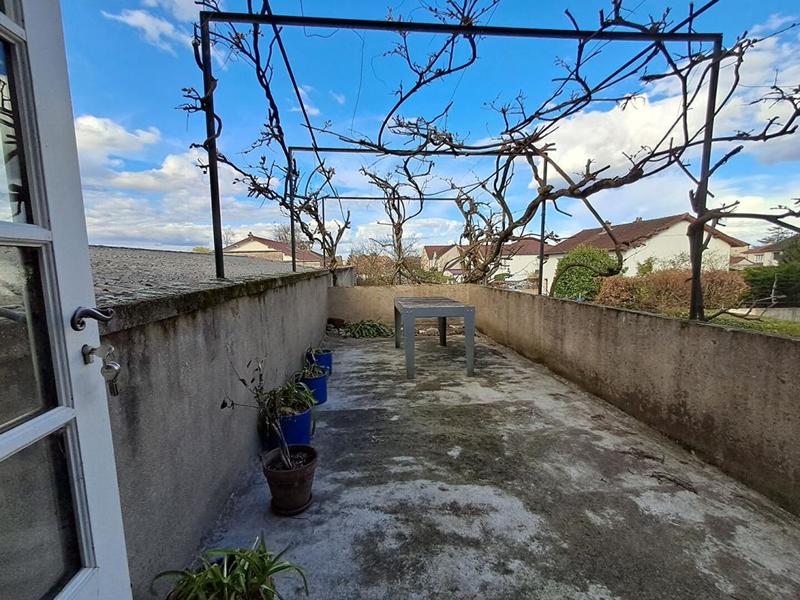 Maison - 177 m² - 6 pièces