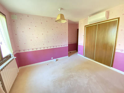 Maison - 262 m² - 10 pièces