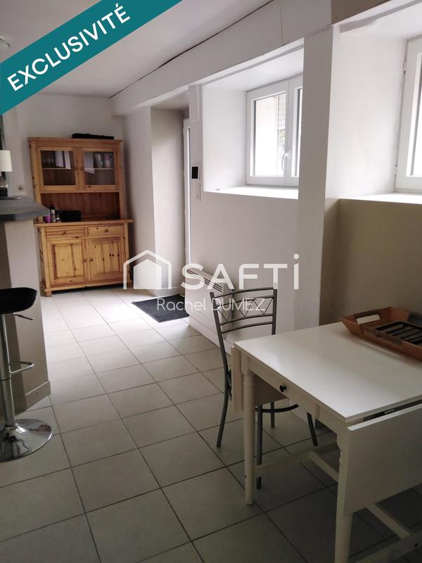 Maison - 200 m² - 9 pièces