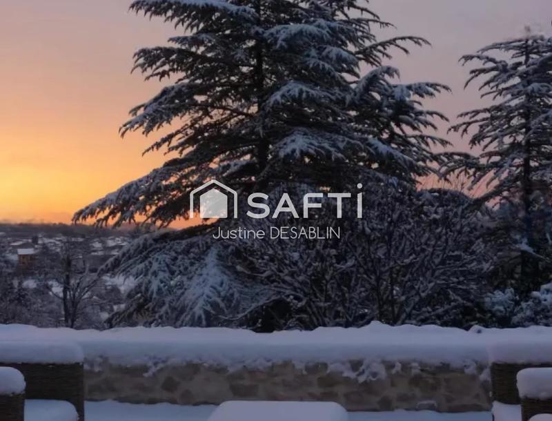 Maison - 195 m² - 6 pièces