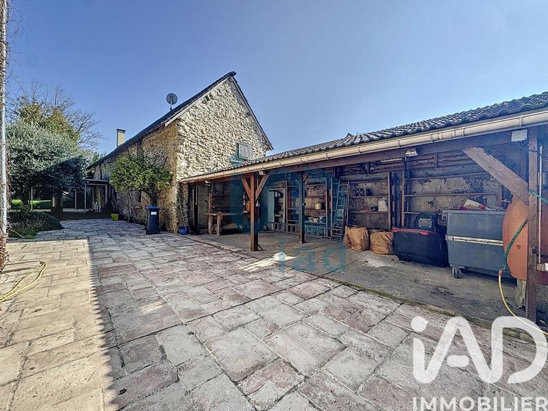 Maison - 361 m² - 8 pièces