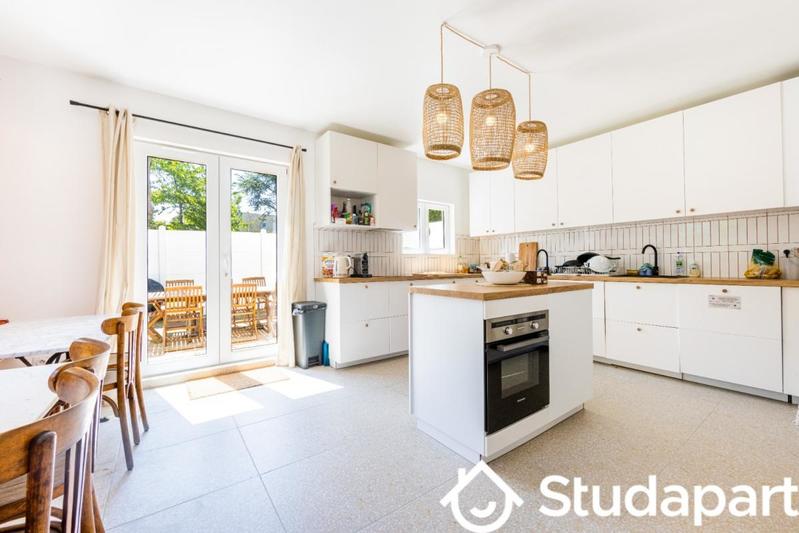 Chambre - 16 m² - 1 pièce