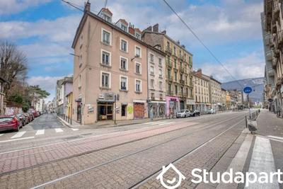 Appartement - 10 m² - 1 pièce