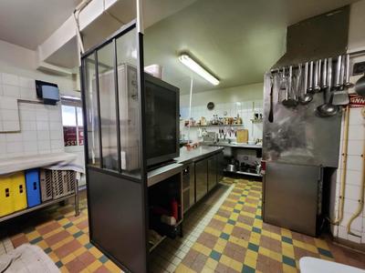 Appartement - 208 m² - 8 pièces