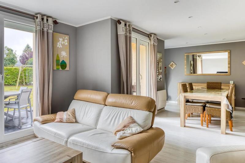 Maison - 100 m² - 4 pièces