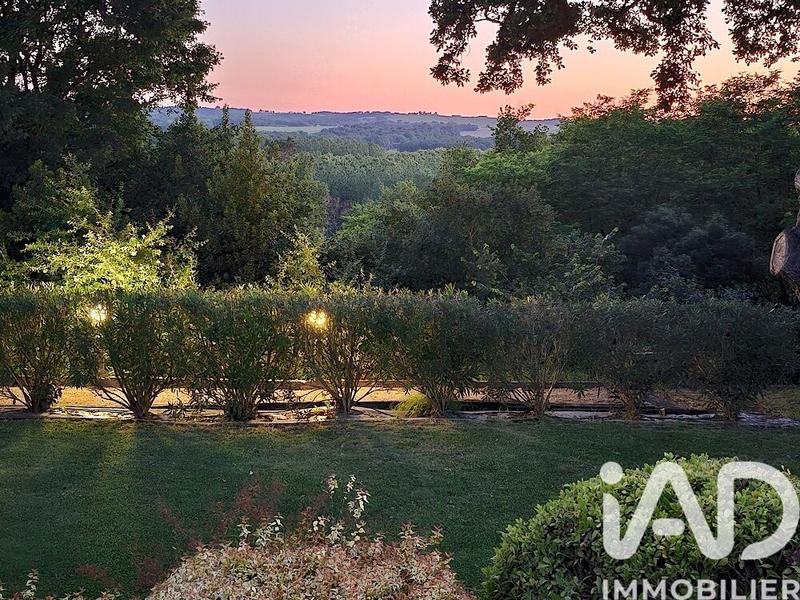 Maison - 174 m² - 5 pièces