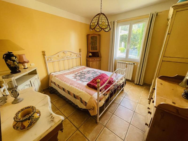 Maison - 95 m² - 3 pièces