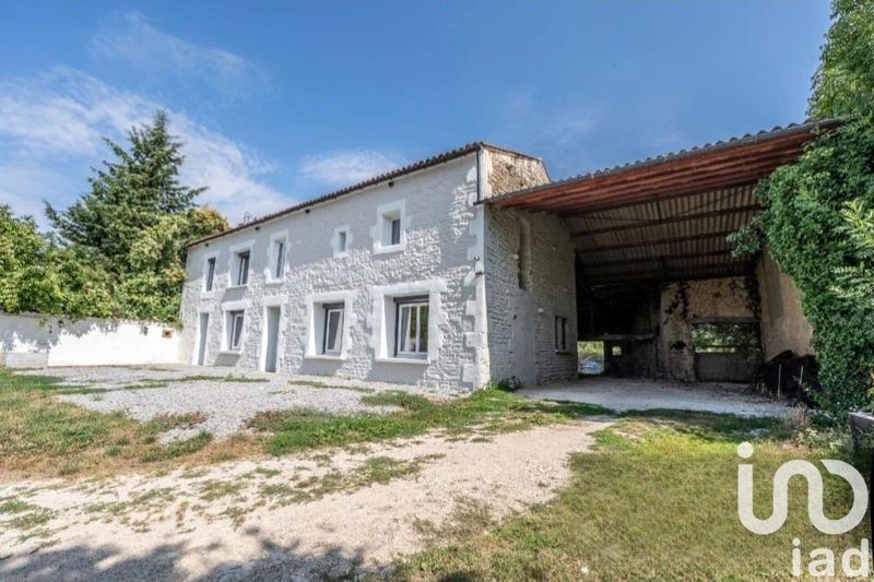 Maison de village - 244 m² - 9 pièces