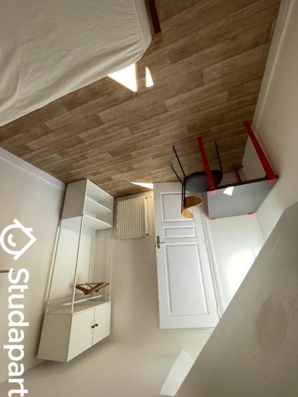 Chambre - 9 m² - 1 pièce