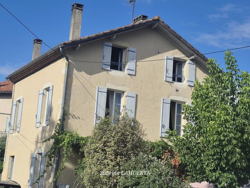 Maison de ville - 144 m² - 6 pièces