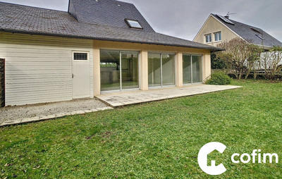 Maison contemporaine - 99 m² - 5 pièces