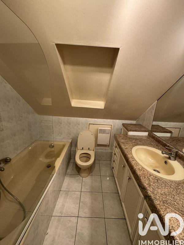 Maison - 154 m² - 9 pièces