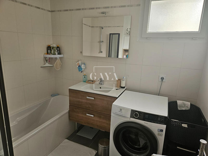 Appartement - 76 m² - 4 pièces