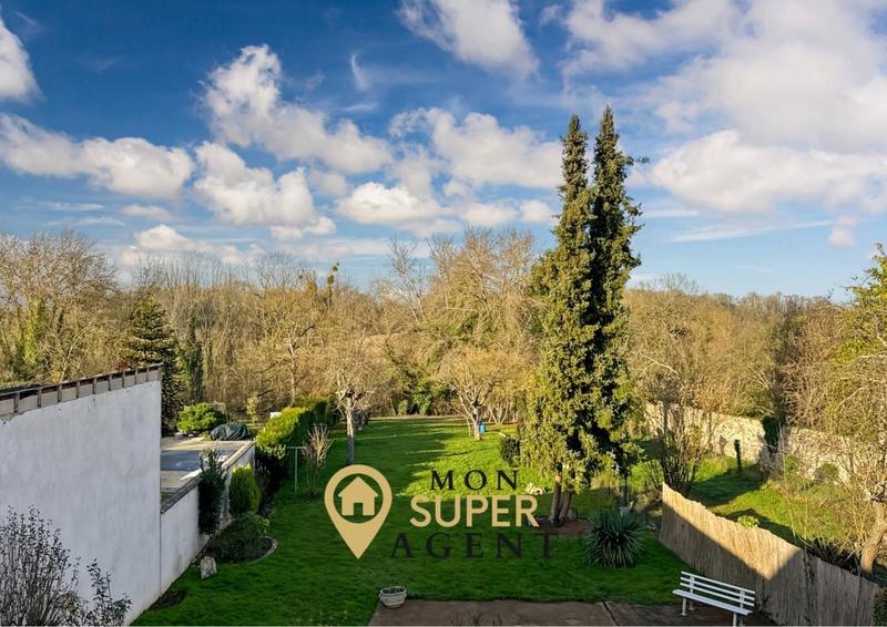 Maison - 105 m² - 5 pièces