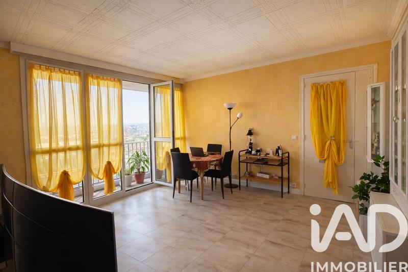 Appartement - 67 m² - 4 pièces