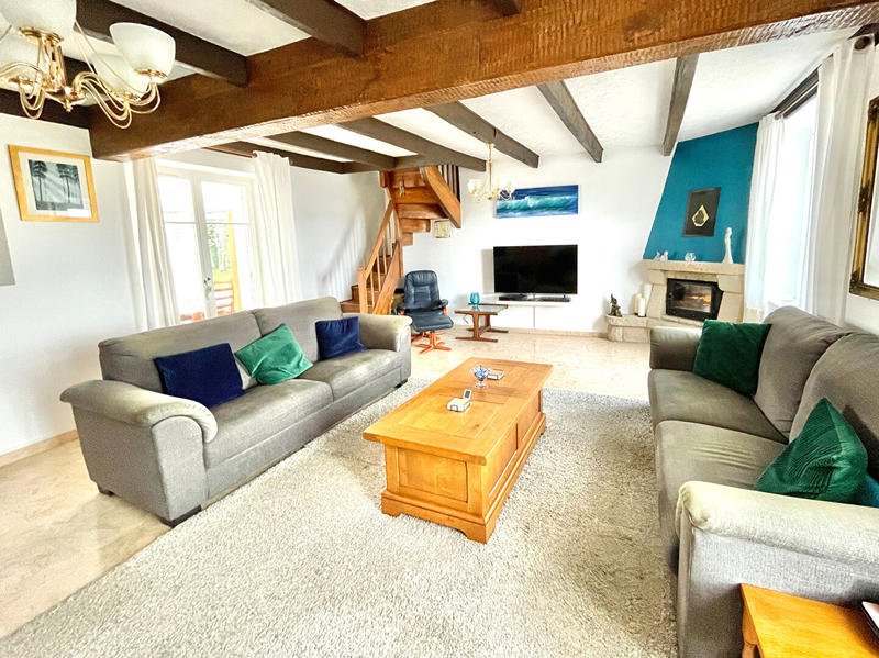 Maison - 146 m² - 6 pièces