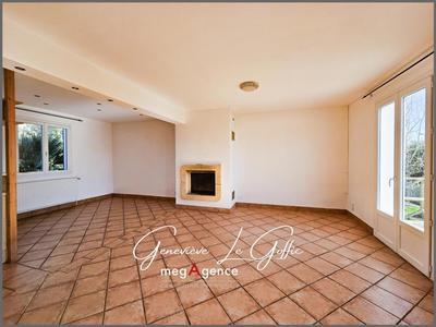 Maison - 126 m² - 6 pièces