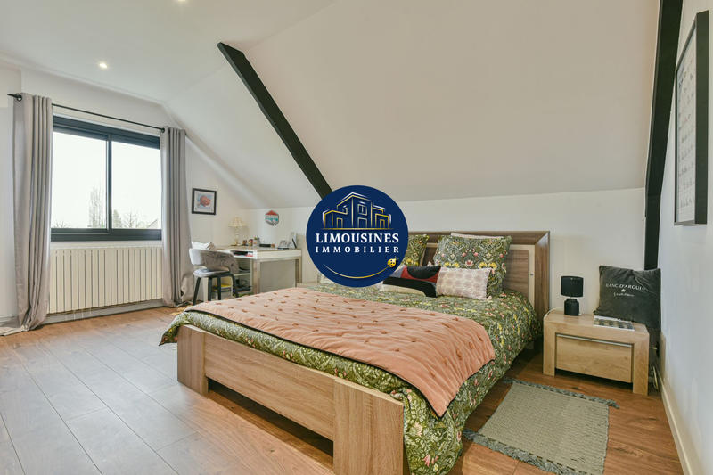 Villa - 322 m² - 11 pièces