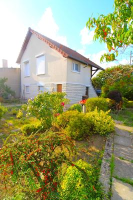 Maison - 88 m² - 4 pièces