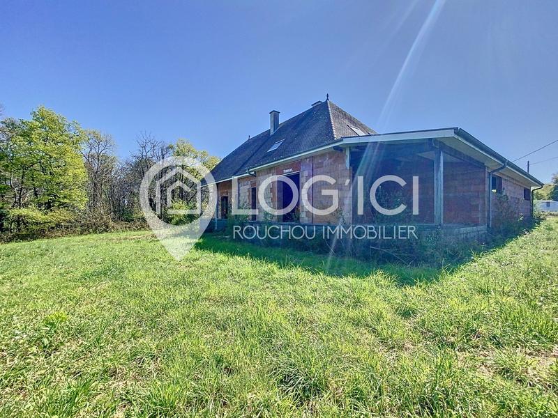 Maison - 250 m² - 5 pièces