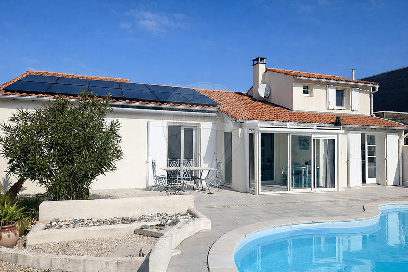 Maison - 97 m² - 4 pièces