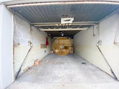 Appartement - 94 m² - 4 pièces