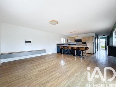 Maison - 115 m² - 6 pièces