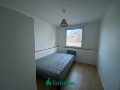 Appartement - 92 m² - 5 pièces