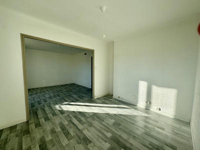 Appartement - 63 m² - 4 pièces