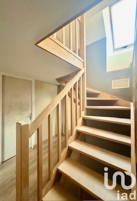 Maison - 180 m² - 7 pièces