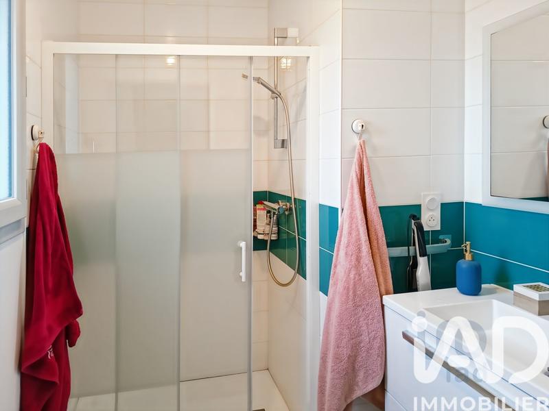 Maison - 102 m² - 4 pièces