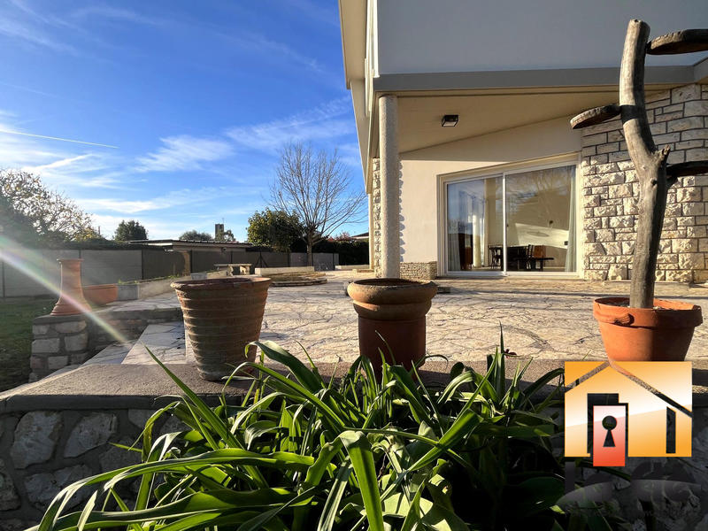 Maison - 152 m² - 6 pièces