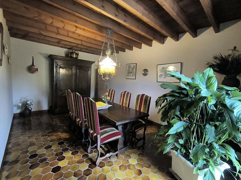 Maison - 151 m² - 6 pièces