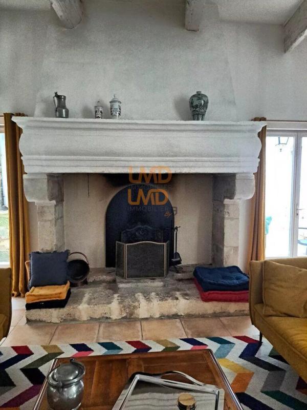 Demeure - 184 m² - 5 pièces