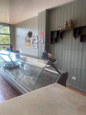 Local artisanal - 100 m² - 2 pièces