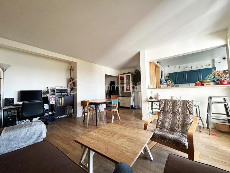 Appartement - 84 m² - 4 pièces