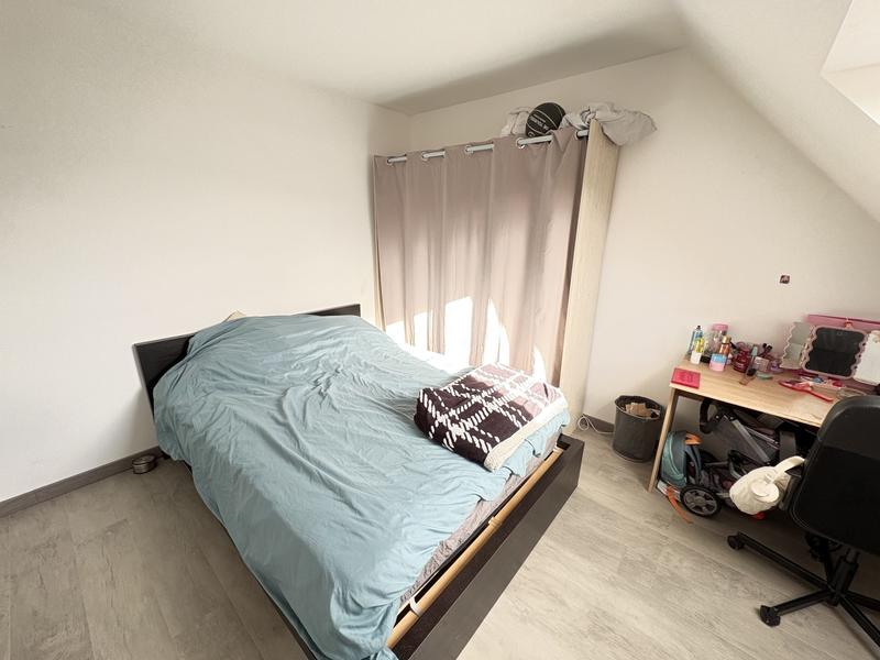 Maison - 96 m² - 5 pièces