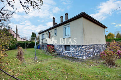 Maison - 64 m² - 3 pièces