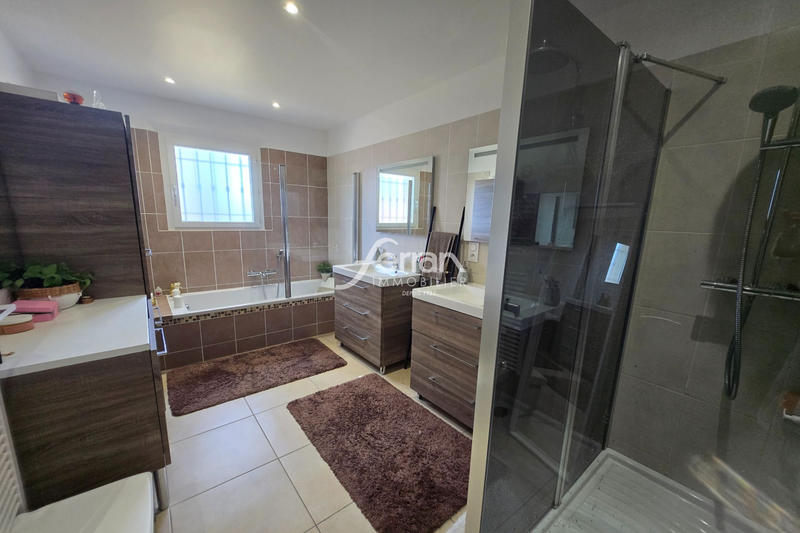 Villa - 115 m² - 4 pièces