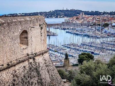 Appartement - 85 m² - 4 pièces