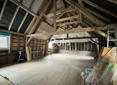 Maison - 226 m² - 10 pièces