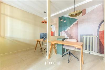 Bureau - 67 m² - 5 pièces