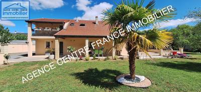 Maison - 142 m² - 6 pièces