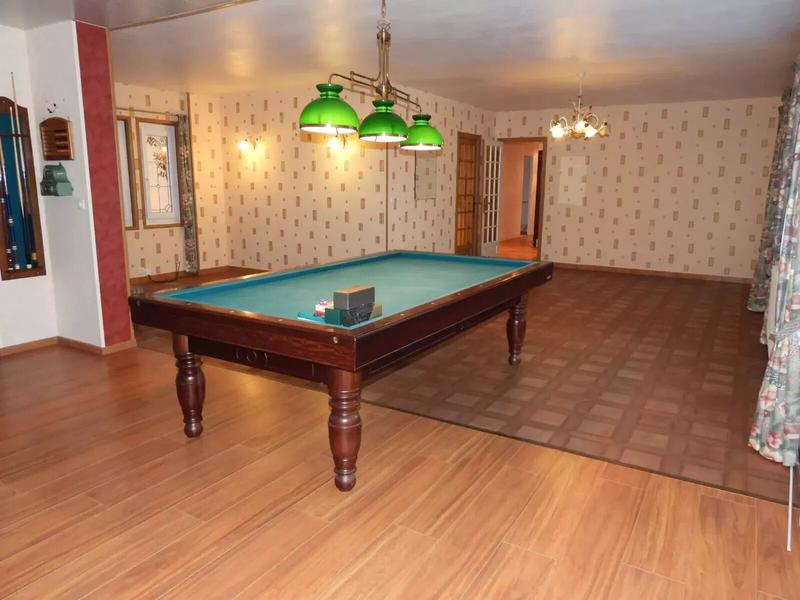 Maison - 182 m² - 6 pièces