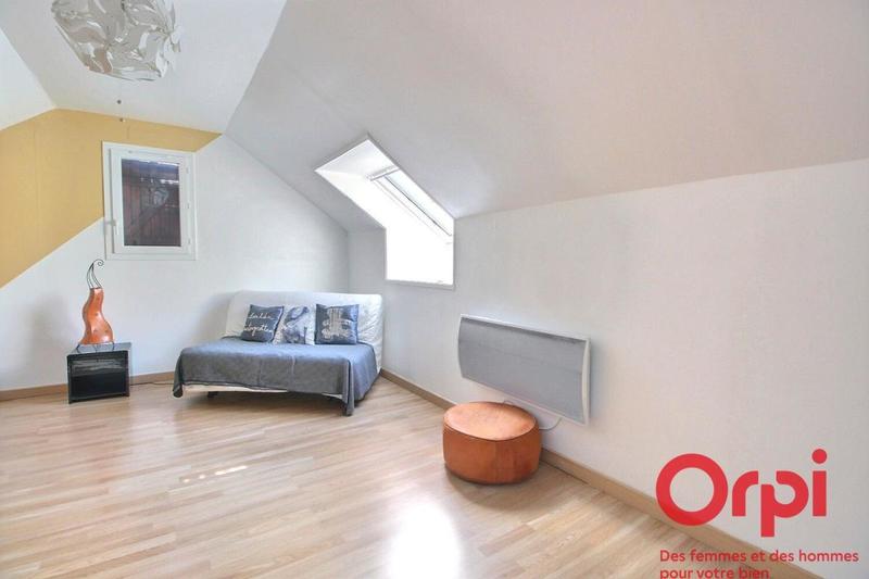 Maison - 145 m² - 7 pièces