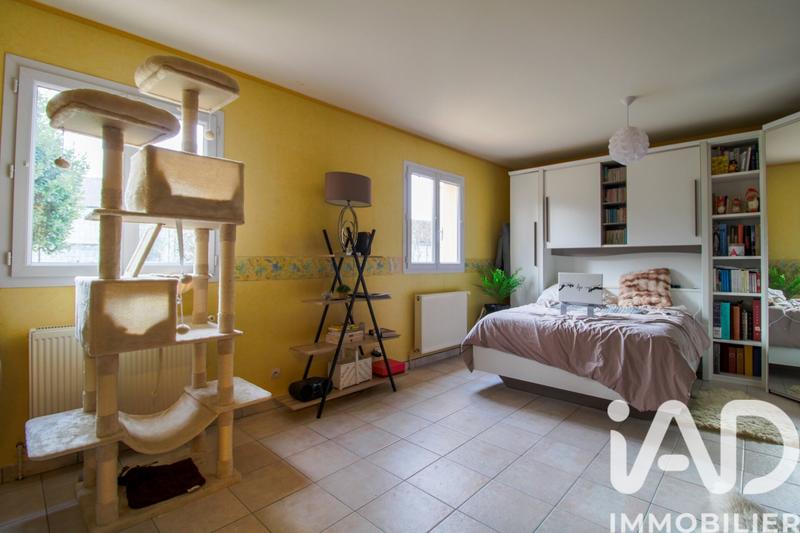 Maison - 247 m² - 6 pièces