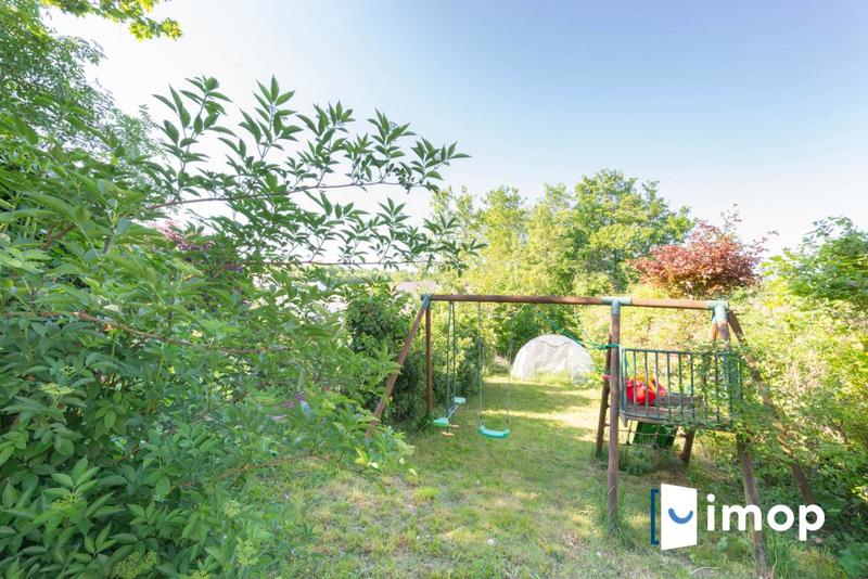 Maison - 100 m² - 6 pièces