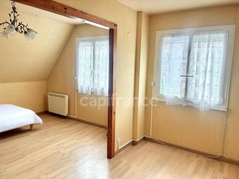 Maison - 101 m² - 6 pièces